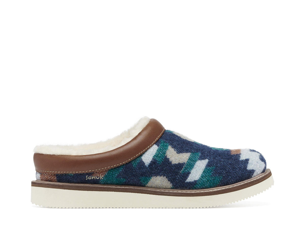 sanuk cozy vibe slippers