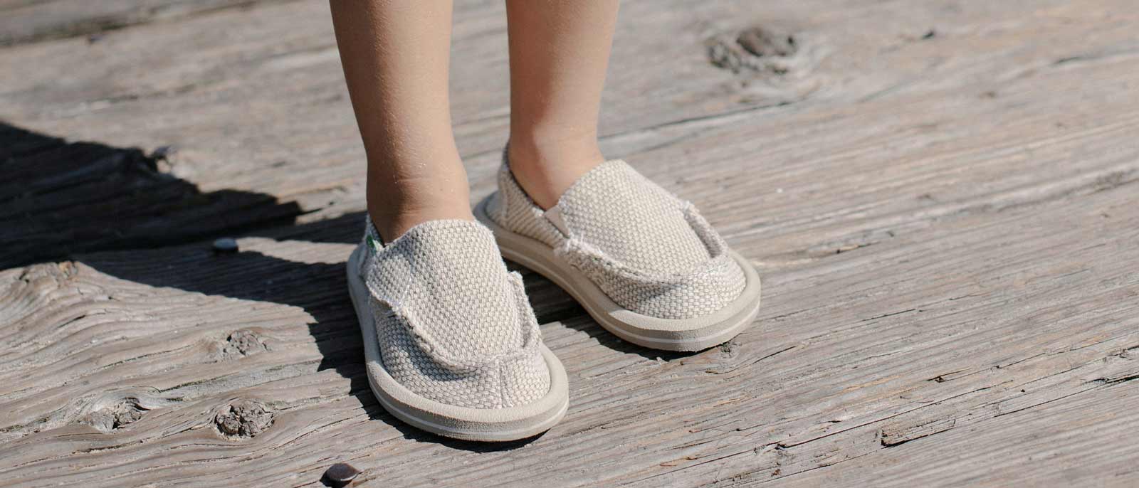 Kids sanuk shoes online